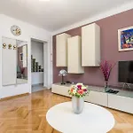 Vallelosca Garden بيت ضيافة 4*