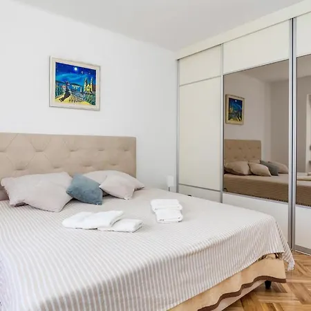 Vallelosca Garden בית הארחה 4*