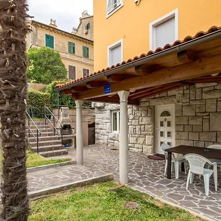 Vallelosca Garden بيت ضيافة 4*