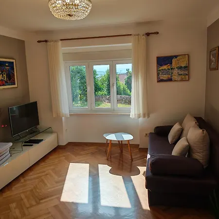 Vallelosca Garden בית הארחה