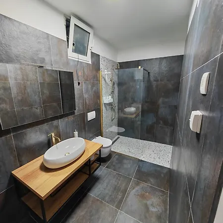 Vallelosca Garden Guest house