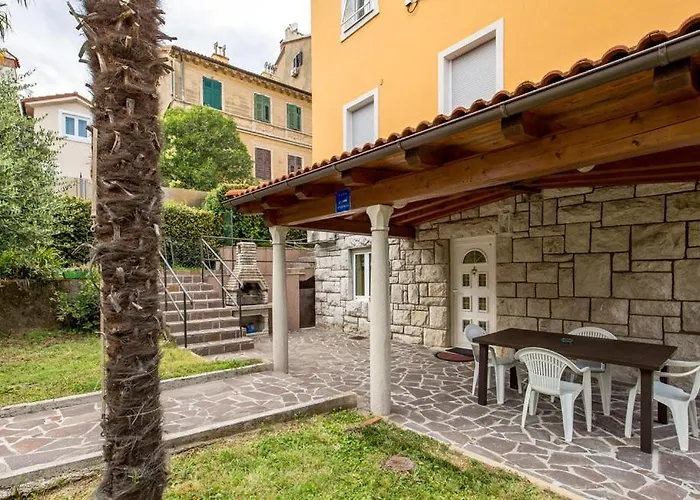 Vallelosca Garden Konukevi 4*